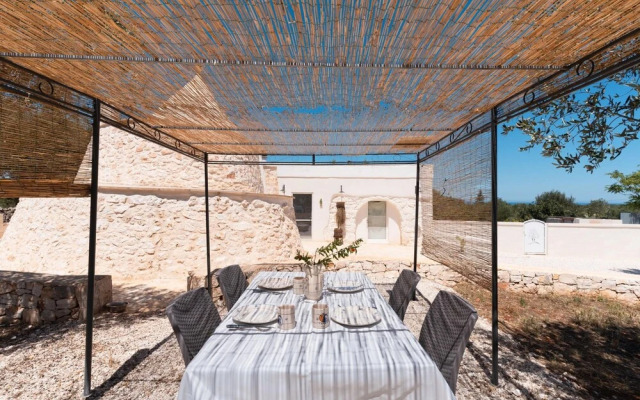 Trullo Calamo tra Mare e Citt