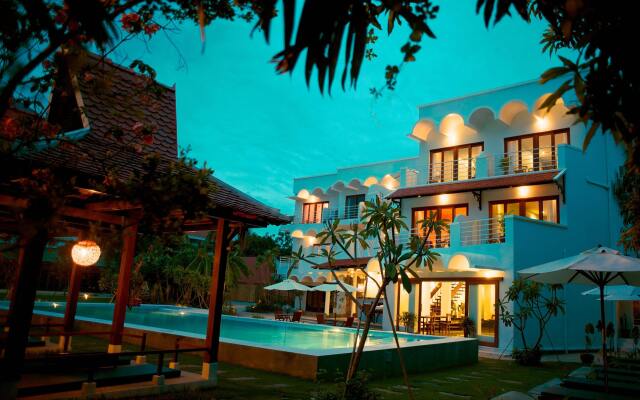 iRoHa Garden Hotel & Resort