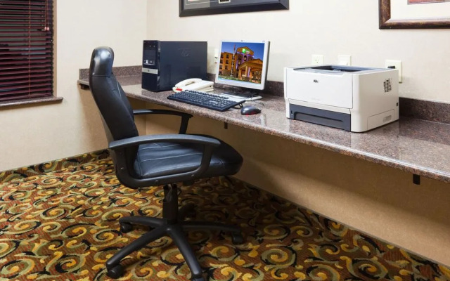 Baymont Inn & Suites By Wyndham Sturgis