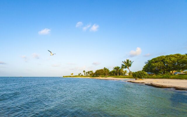 Skipjack Resort & Marina
