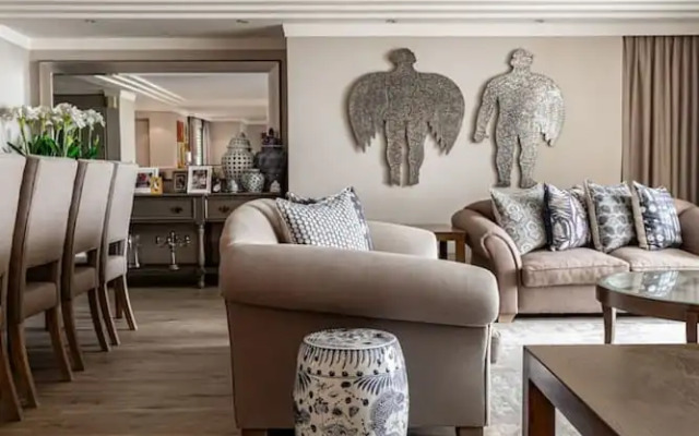 Bantry Place - Luxury Apartment