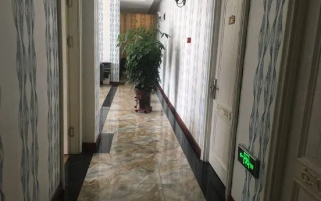 The Wah Ting Chang Chun Hotel