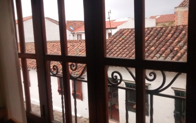 TinVa Hostal - Hostel
