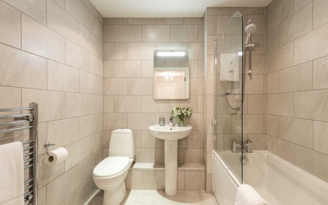 March Apartment