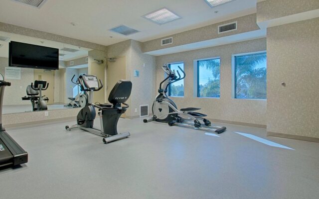 Hampton Inn by Hilton Costa Mesa Newport Beach