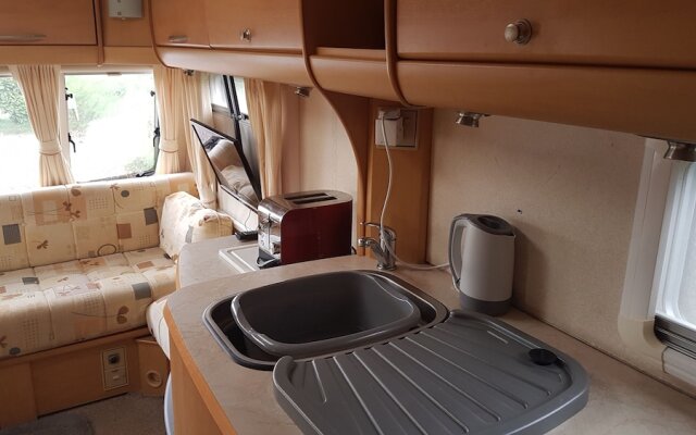 Lovely Caravan Near Notts and Newark