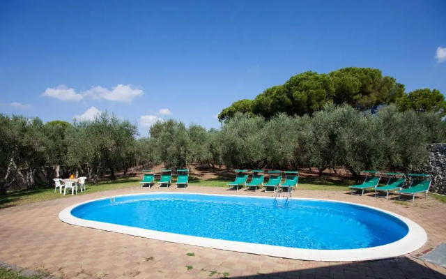 Bilocale Nelle Campagne Pugliesi Con Piscina M542