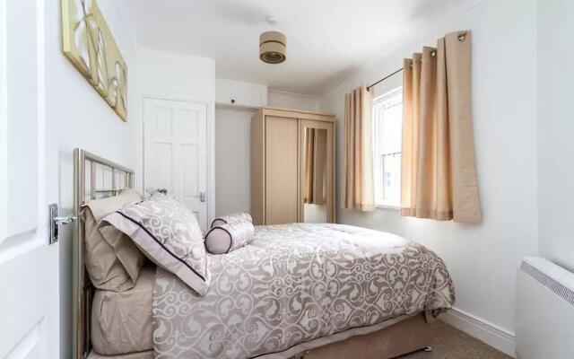 Stay In Cardiff Canton St. John's Court Apartment