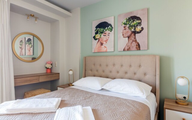 Design Central Suite in Heraklion