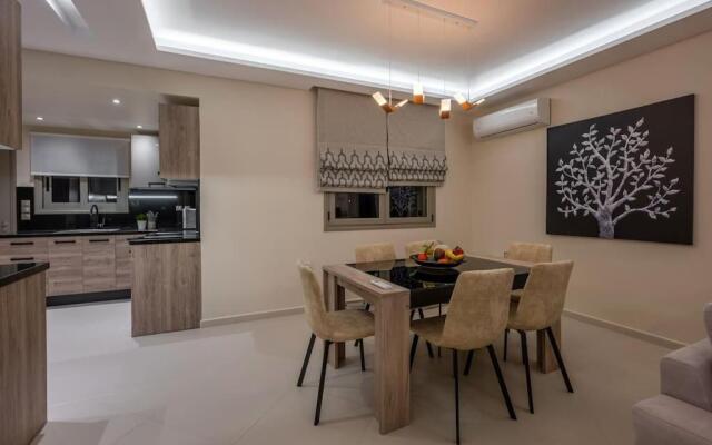 ''Aeolos'' Luxury Villa