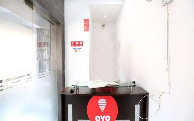 OYO 13431 Hotel Royal Blue