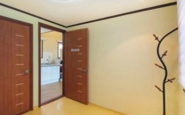 Anmyeondo Blue Ara Pension