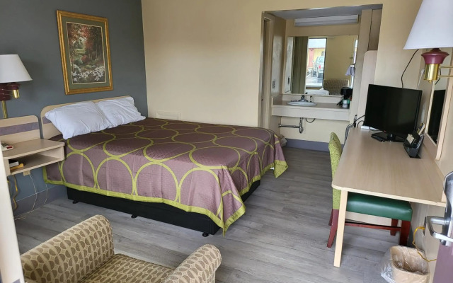 Budget Host Inn Bristol