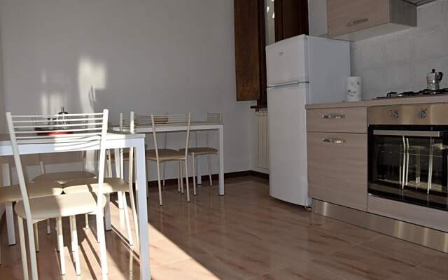 Stay in Verona Center