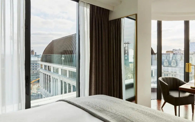 Hotel Indigo London - 1 Leicester Square by IHG