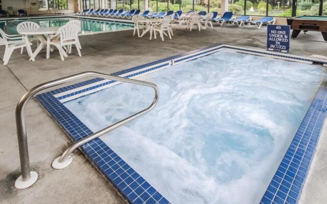 Sea Mist Resort