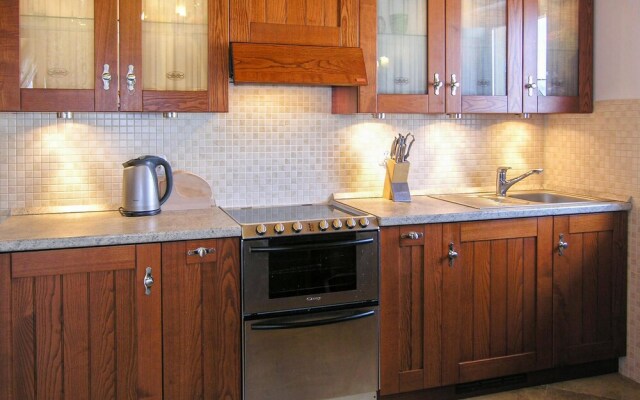 Nice Apartment in Koscielisko With 1 Bedrooms