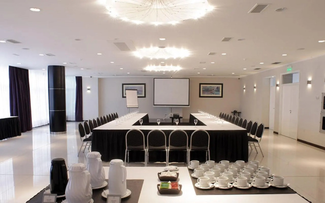 Neuquen Tower Hotel