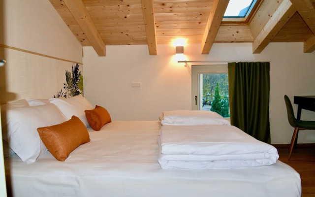 Nine Rooms Shared