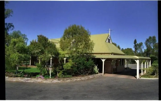 Quality Inn Overlander Homestead