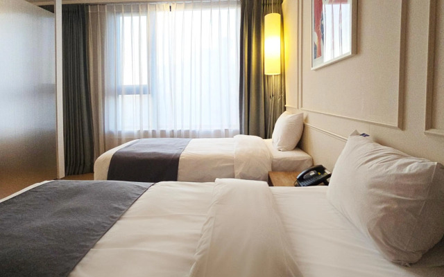 JK Blossom Hotel