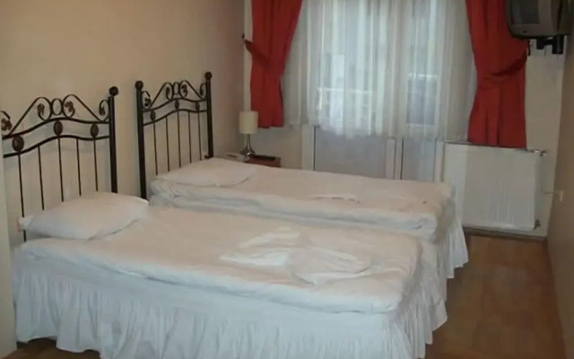 Aquarium Hotel