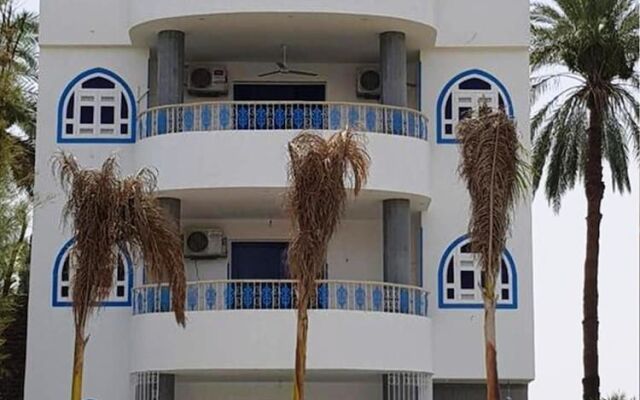 Moon Valley Apartments