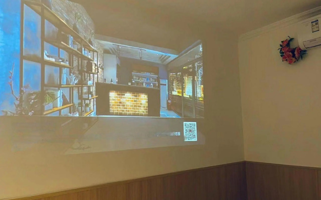 Ale Recluse Art Villa Hotel