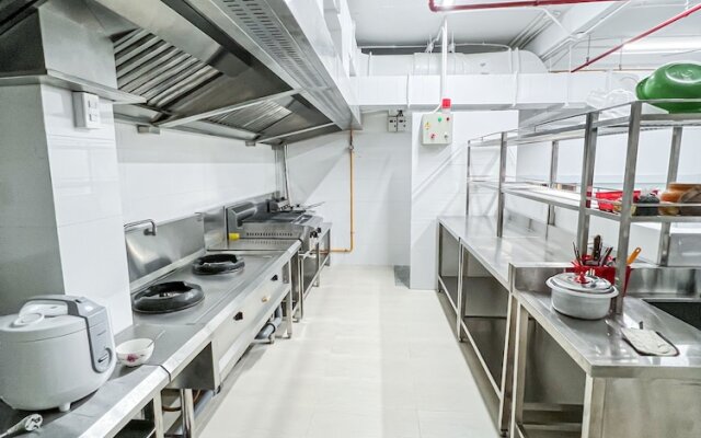 Marina Seaside Boutique Hotel