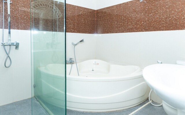 Sea Residence Manado by RedDoorz