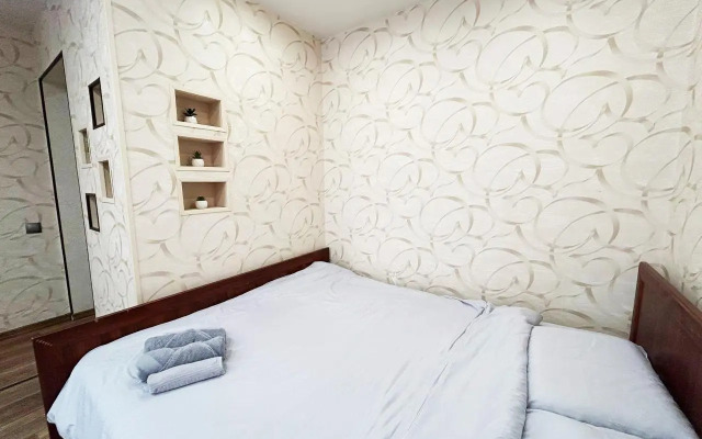 На Север на улице Буркова 21