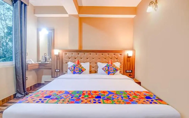 FabHotel Rikhila's Regency