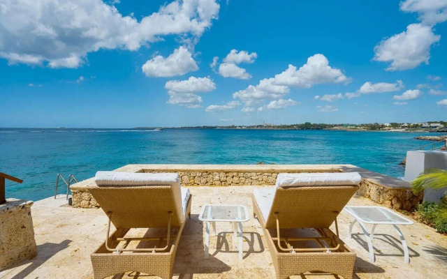 Sunny Vacation Villa 67