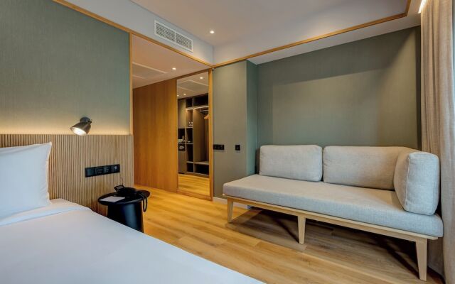 Hotel Acta the Clover