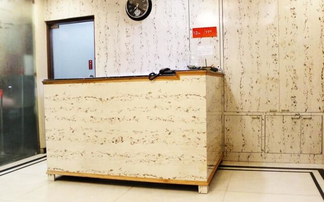 OYO Rooms Patel Nagar Market
