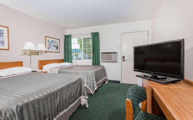 Travelodge by Wyndham Grants Pass