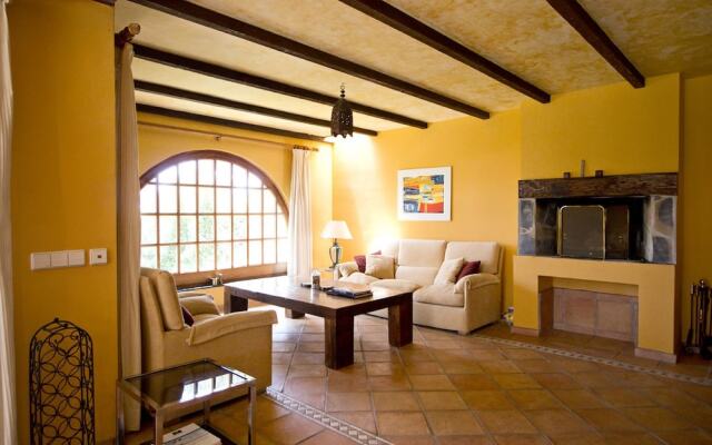 PA-4 bedroom townhouse Aloha Golf club