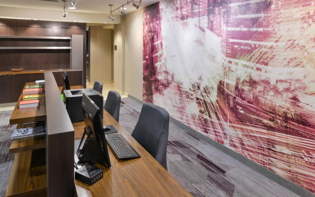 Courtyard by Marriott Charlotte/Matthews