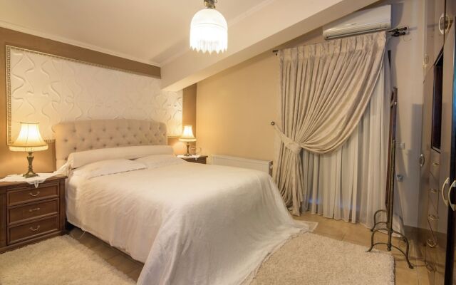 "villa Napolia - Luxury Villa With Amazing Sea View"