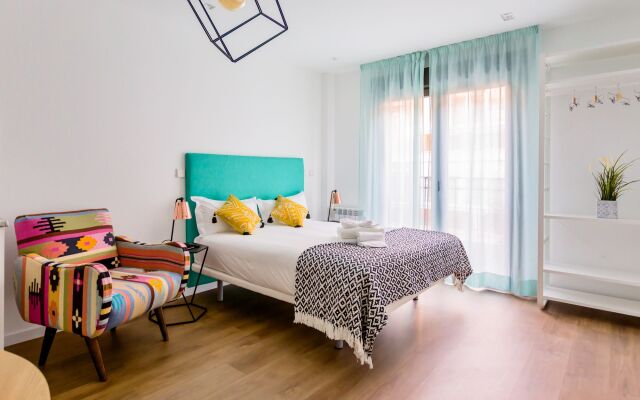 Home Art Apartments Salamanca