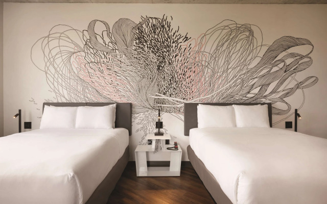 Kompose Boutique Hotel Miami Airport