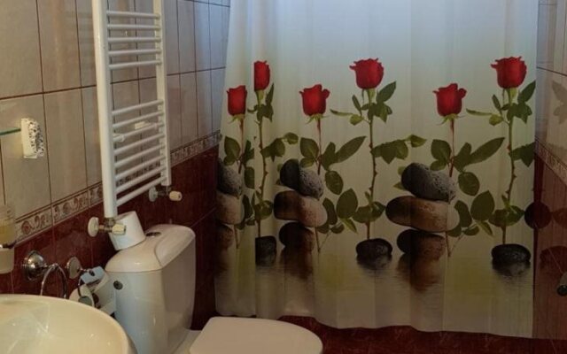 Guest House Ianis Paradise
