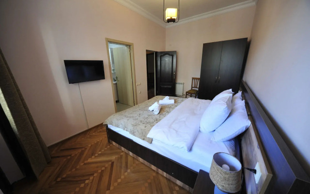 Guest House Batumi Globus