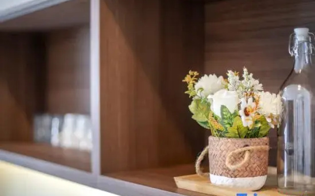 NOVO Suites by Cobnb