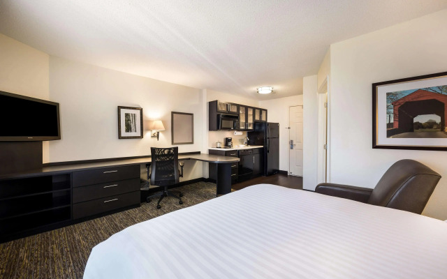 Sonesta Simply Suites Columbus Airport Gahanna