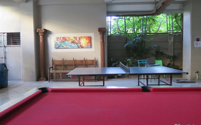 Alicia Tower Residences - Adult Only - Hostel
