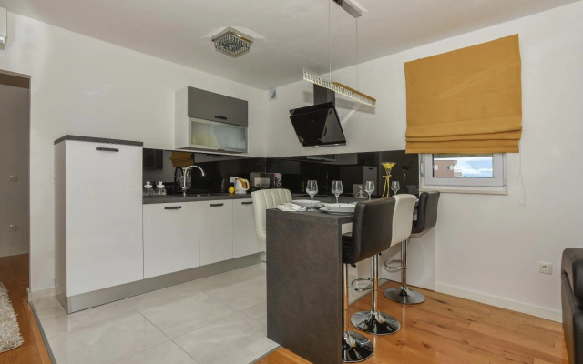 Apartment Đaninovica I