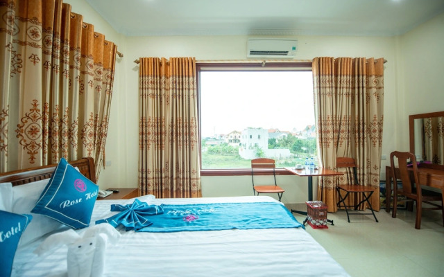 Rose Hotel