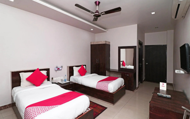 OYO 4635 Sheetal Hotel