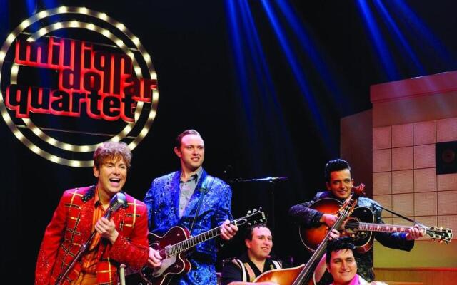 Branson Hillside Hotel